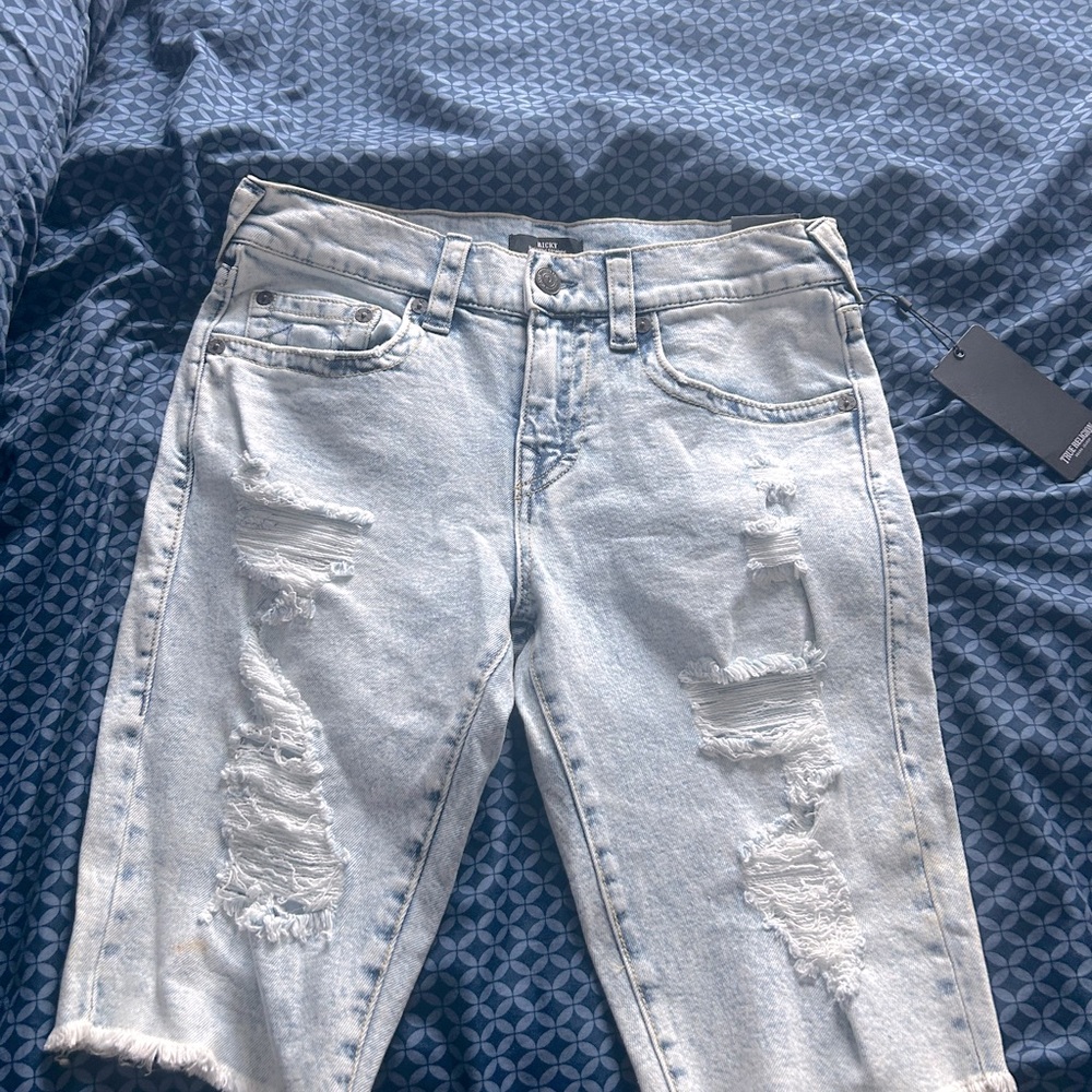 True religon jean shorts SIZE 30